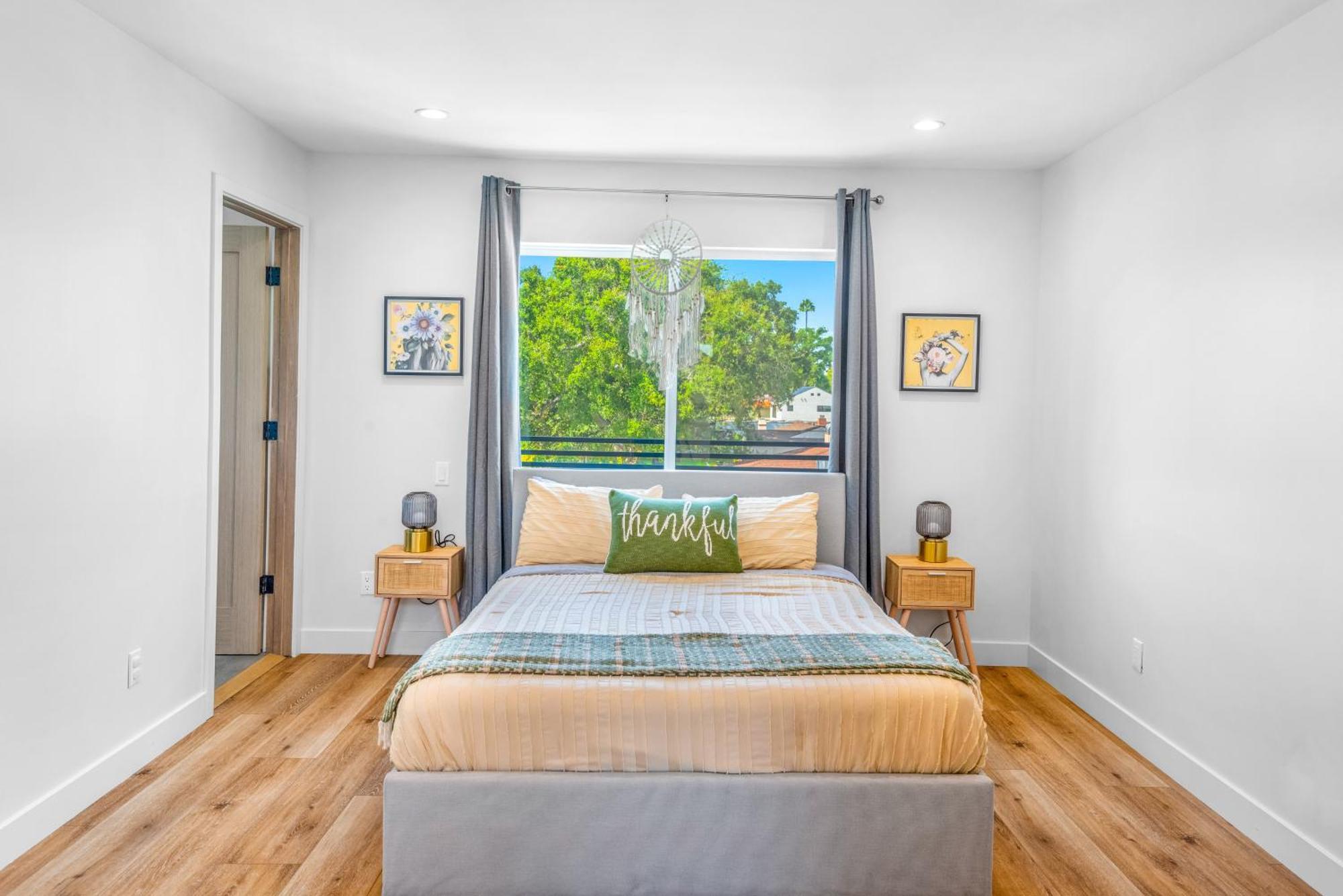 Luxurious Townhome W/3 Master Suites Gated Parking Los Angeles Eksteriør bilde