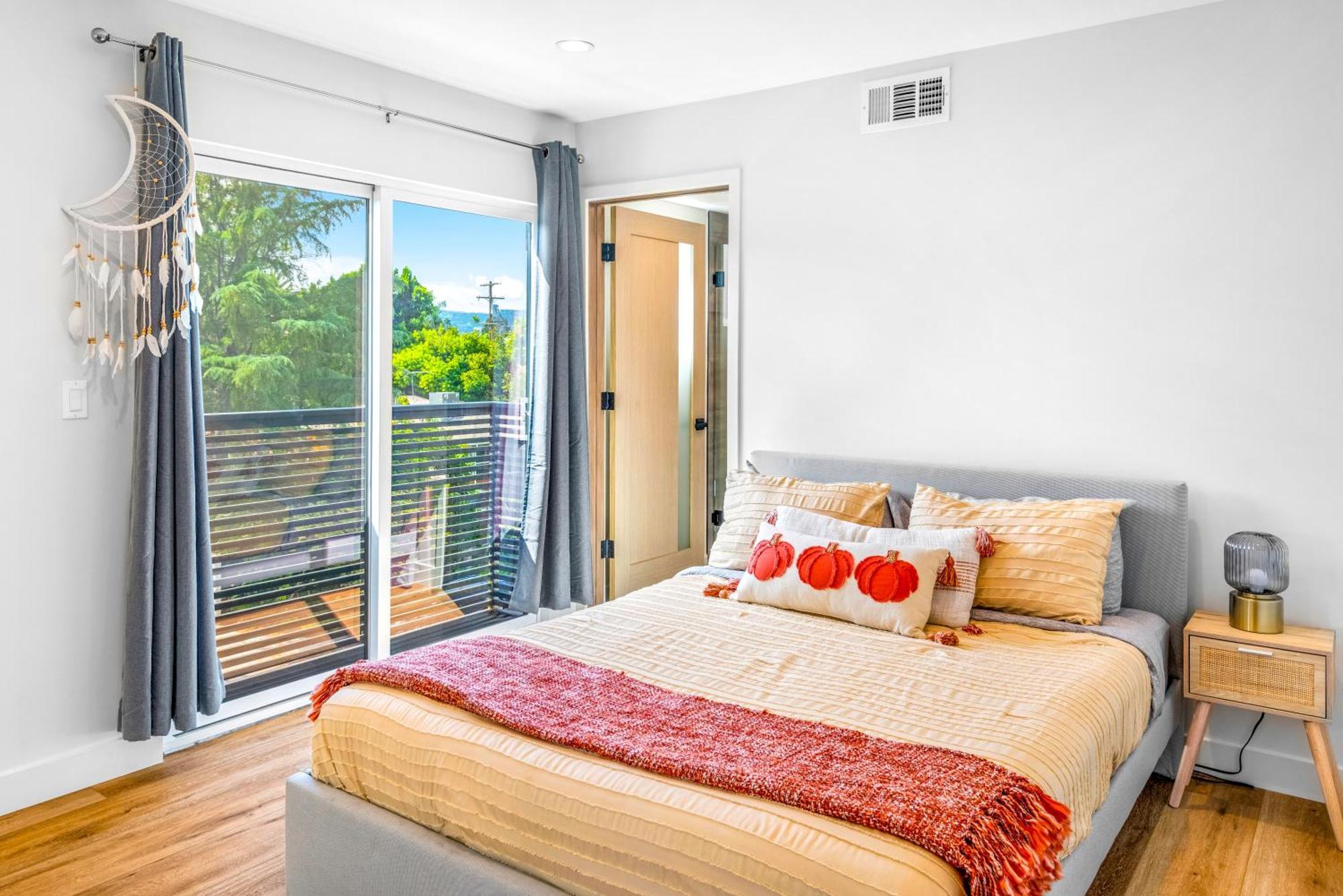 Luxurious Townhome W/3 Master Suites Gated Parking Los Angeles Eksteriør bilde
